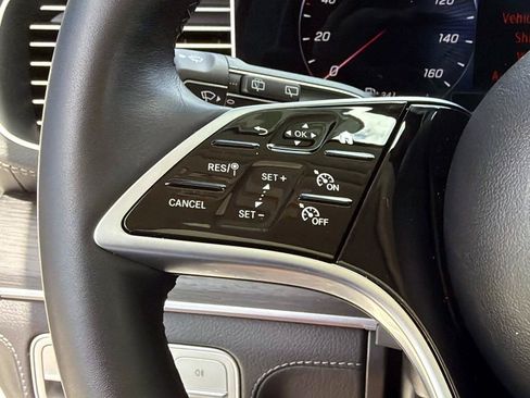 Certified 2026 Mercedes-Benz GLE 450 4MATIC image 31