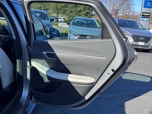 Used 2020 Hyundai Sonata SEL FWD image 40
