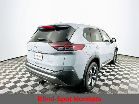 Used 2022 Nissan Rogue SL w/ SL Premium Package image 11