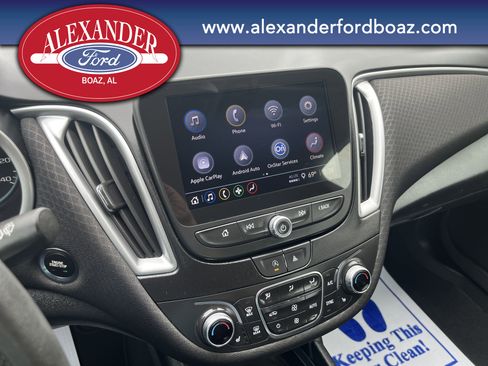 Used 2023 Chevrolet Malibu LT image 18