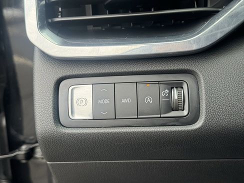 Used 2025 GMC Acadia Denali w/ LPO, Floor Liner Package image 21