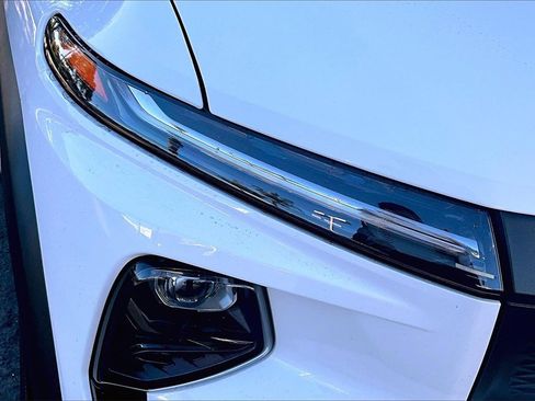 Used 2024 Chevrolet Silverado EV W/T image 27