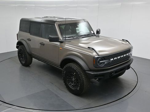 New 2026 Ford Bronco Badlands image 36