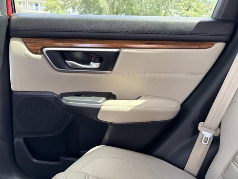Used 2018 Honda CR-V EX image 17