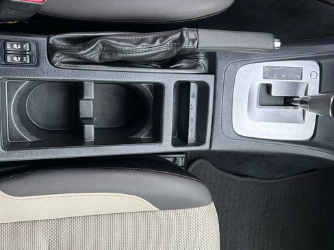 Used 2017 Subaru Crosstrek 2.0i Premium image 16