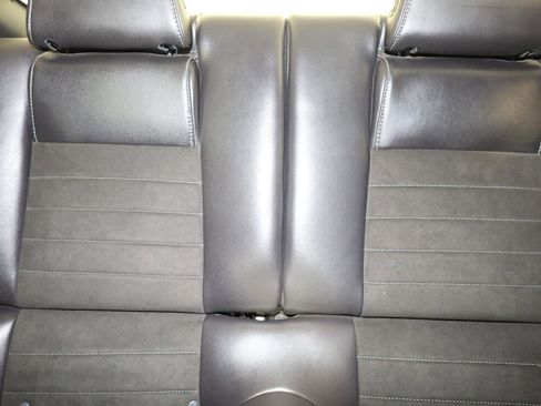 Used 2013 Ford Mustang GT Premium RWD image 13