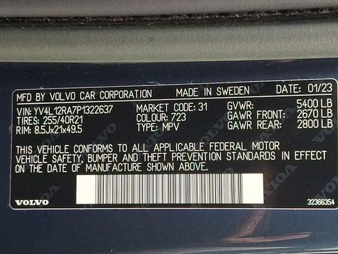 Certified 2023 Volvo XC60 B5 Ultimate w/ Climate Package AWD/4WD image 28