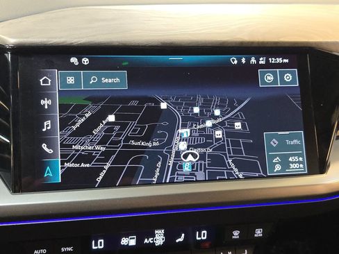 Certified 2023 Audi Q4 e-tron Premium Plus RWD image 28