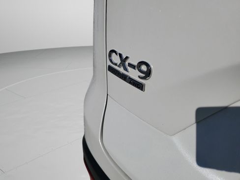 Used 2022 MAZDA CX-9 Signature image 29