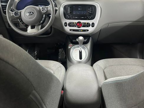Used 2017 Kia Soul EV-e image 22