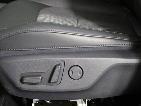 Used 2025 Kia Niro Wind w/ Wind Preserve Package FWD image 22