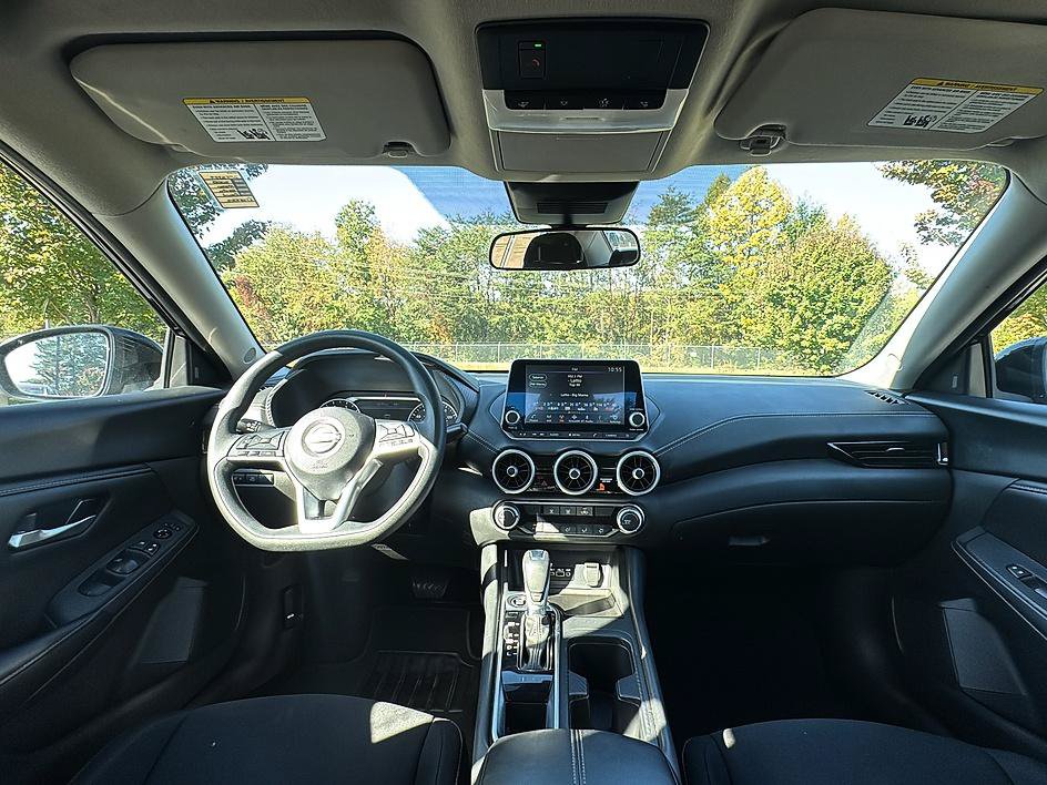 Certified 2025 Nissan Sentra SV FWD image 28
