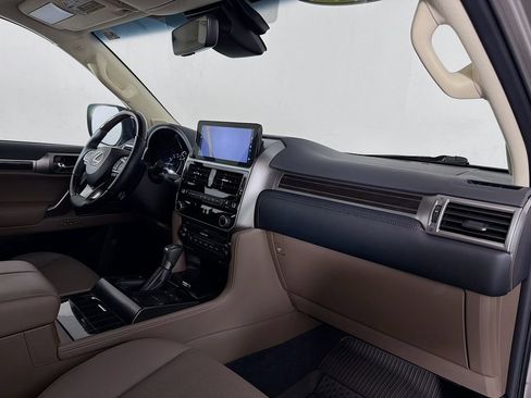 Used 2023 Lexus GX 460 Premium w/ Premium Package AWD/4WD image 30