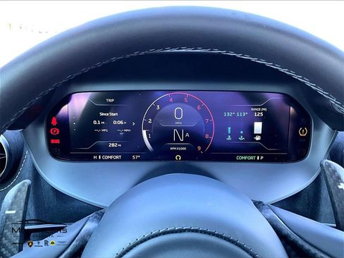 Used 2025 McLaren 750S Spider image 17