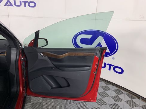 Used 2020 Tesla Model X Long Range image 35