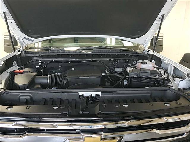 Used 2026 Chevrolet Silverado 2500 LTZ w/ LTZ Premium Package AWD/4WD image 6