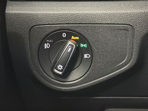 Used 2019 Volkswagen Atlas SEL AWD/4WD image 32