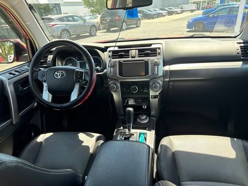 Used 2018 Toyota 4Runner SR5 Premium AWD/4WD image 35