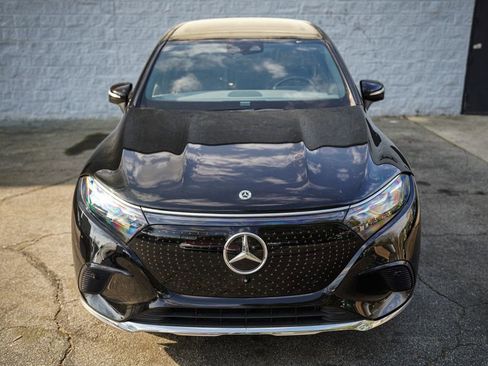 Used 2023 Mercedes-Benz EQS 450+ SUV image 6