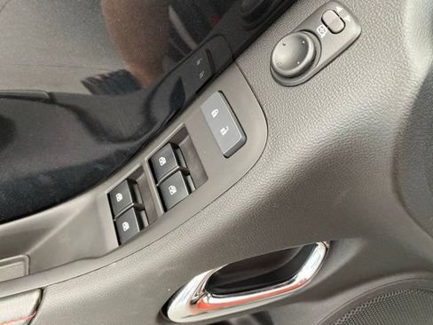Used 2013 Chevrolet Camaro ZL1 RWD image 27