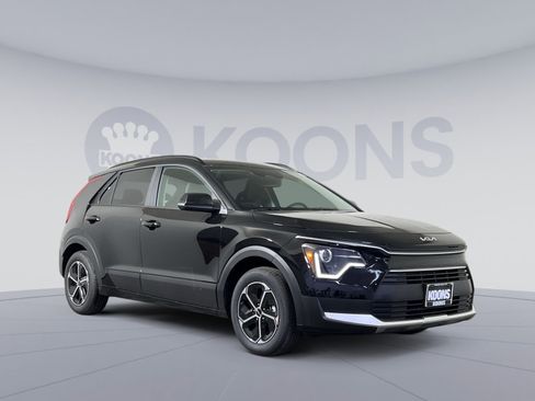 New 2026 Kia Niro LX image 8