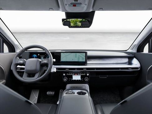 New 2026 Hyundai Ioniq 9 Calligraphy image 11