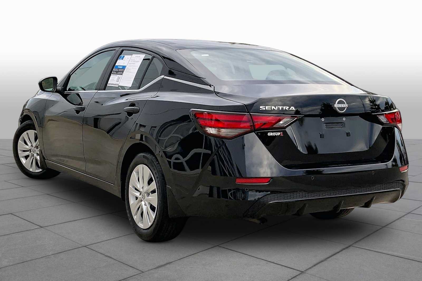 Used 2024 Nissan Sentra S FWD image 12