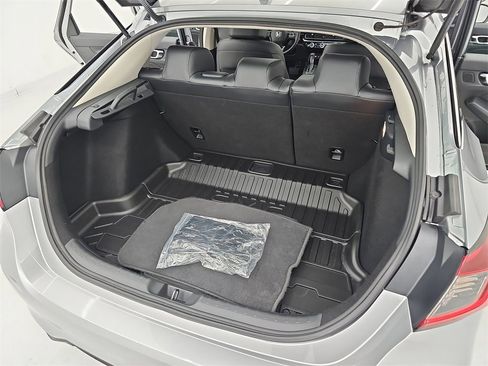 Used 2023 Honda Civic EX-L image 18