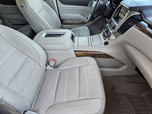 Used 2016 GMC Yukon XL Denali w/ Open Road Package image 13