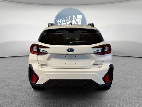 Used 2024 Subaru Crosstrek 2.0i Premium w/ Crosstrek Mirror Package AWD/4WD image 5