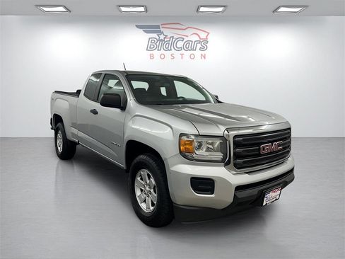 Used 2015 GMC Canyon 4x4 Extended Cab w/ Convenience Package image 3
