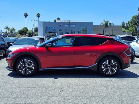 Certified 2024 Kia EV6 Light RWD image 3