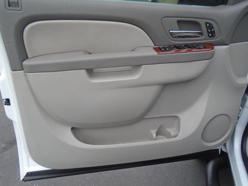 Used 2013 Chevrolet Silverado 3500 LTZ w/ LTZ Plus Package image 37