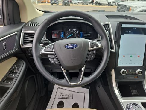 Certified 2023 Ford Edge SEL w/ Convenience Package AWD/4WD image 13