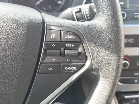 Used 2016 Hyundai Sonata SE FWD image 34