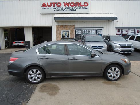 Used 2009 Honda Accord EX-L image 1