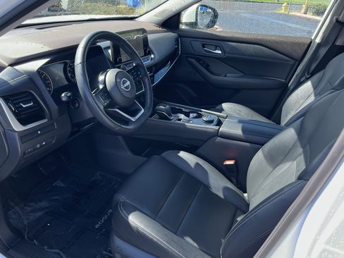 Used 2023 Nissan Rogue SL w/ SL Premium Package AWD/4WD image 9
