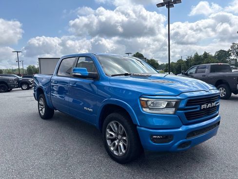 Used 2021 RAM 1500 Laramie w/ Sport Appearance Package AWD/4WD image 9