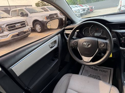 Used 2016 Toyota Corolla LE FWD image 20