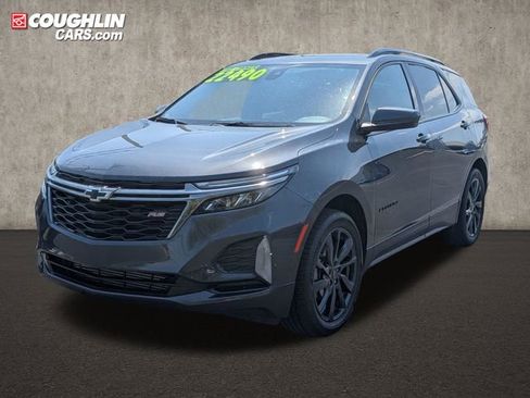 Used 2023 Chevrolet Equinox RS AWD/4WD image 3