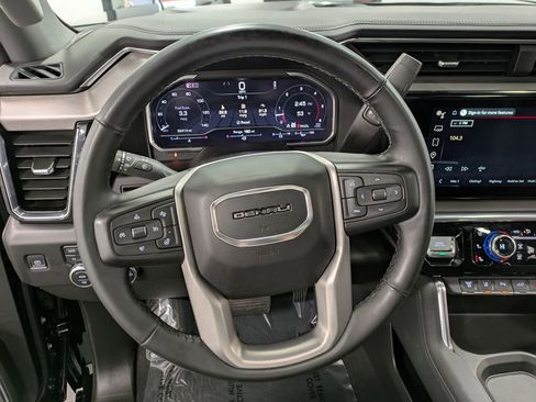 Used 2024 GMC Sierra 2500 Denali image 20