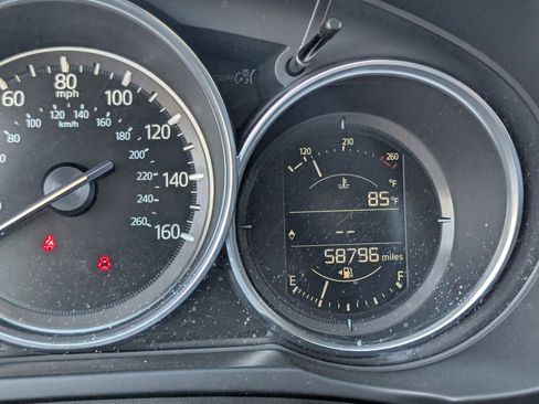 Used 2019 MAZDA CX-5 Sport image 18