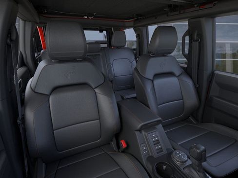 New 2024 Ford Bronco Badlands image 10