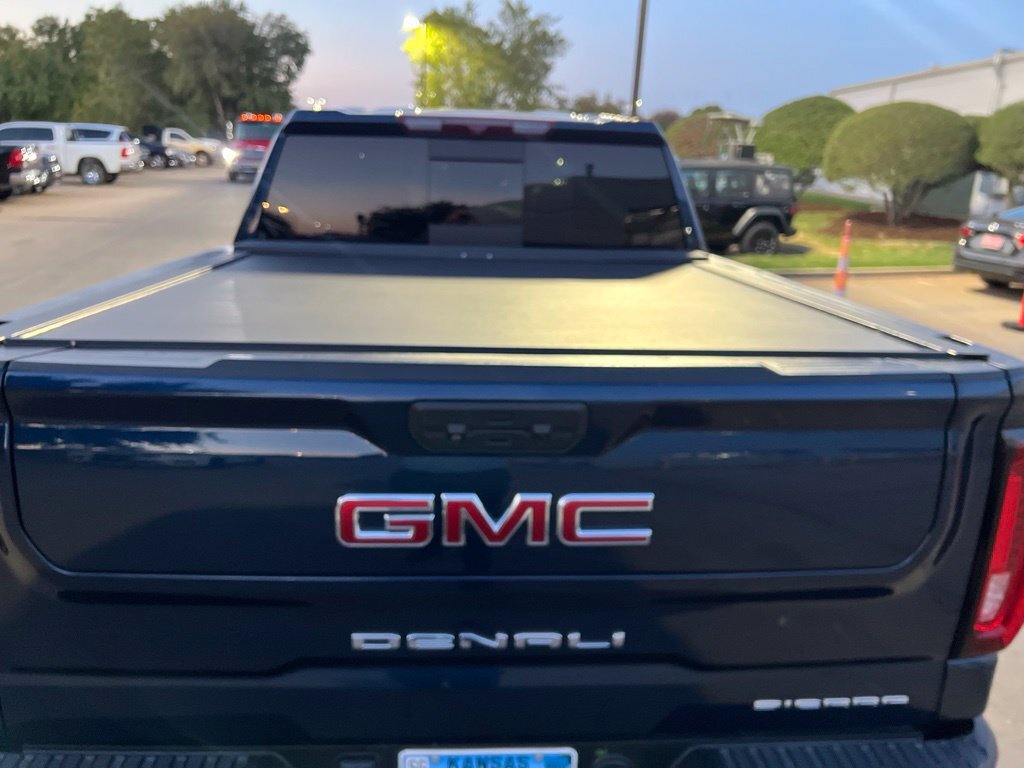 Used 2023 GMC Sierra 1500 Denali AWD/4WD image 7