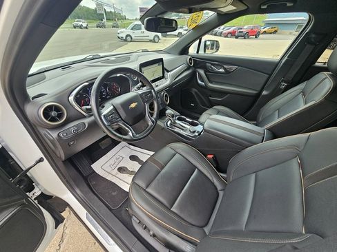 Used 2023 Chevrolet Blazer Premier image 21