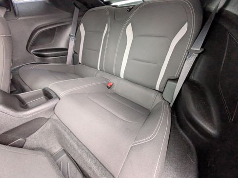 Used 2018 Chevrolet Camaro SS image 7