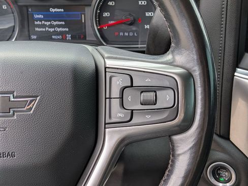 Used 2022 Chevrolet Silverado 1500 RST w/ Z71 Off-Road Package AWD/4WD image 18