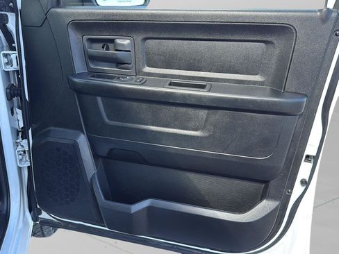 Used 2019 RAM 1500 Express w/ Express Value Package AWD/4WD image 32