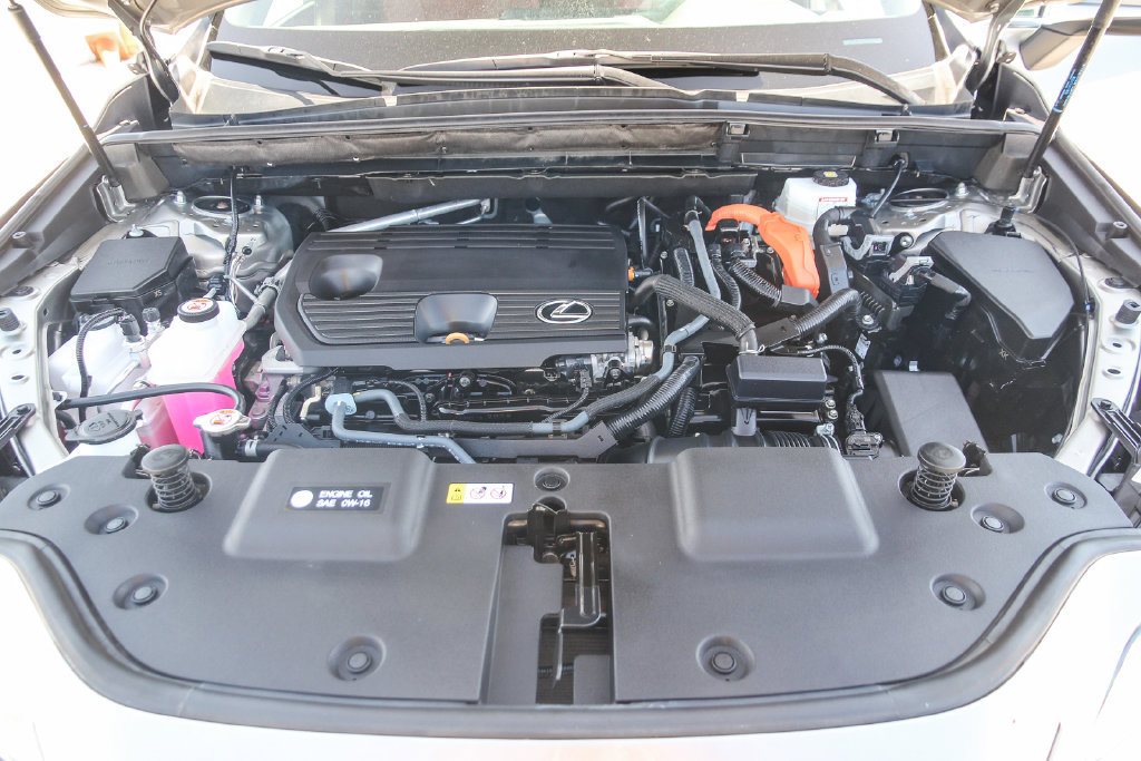 Certified 2025 Lexus NX 350h AWD image 26