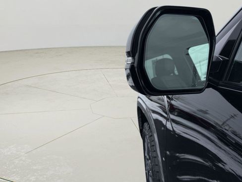 Used 2022 Toyota Tundra Limited image 7